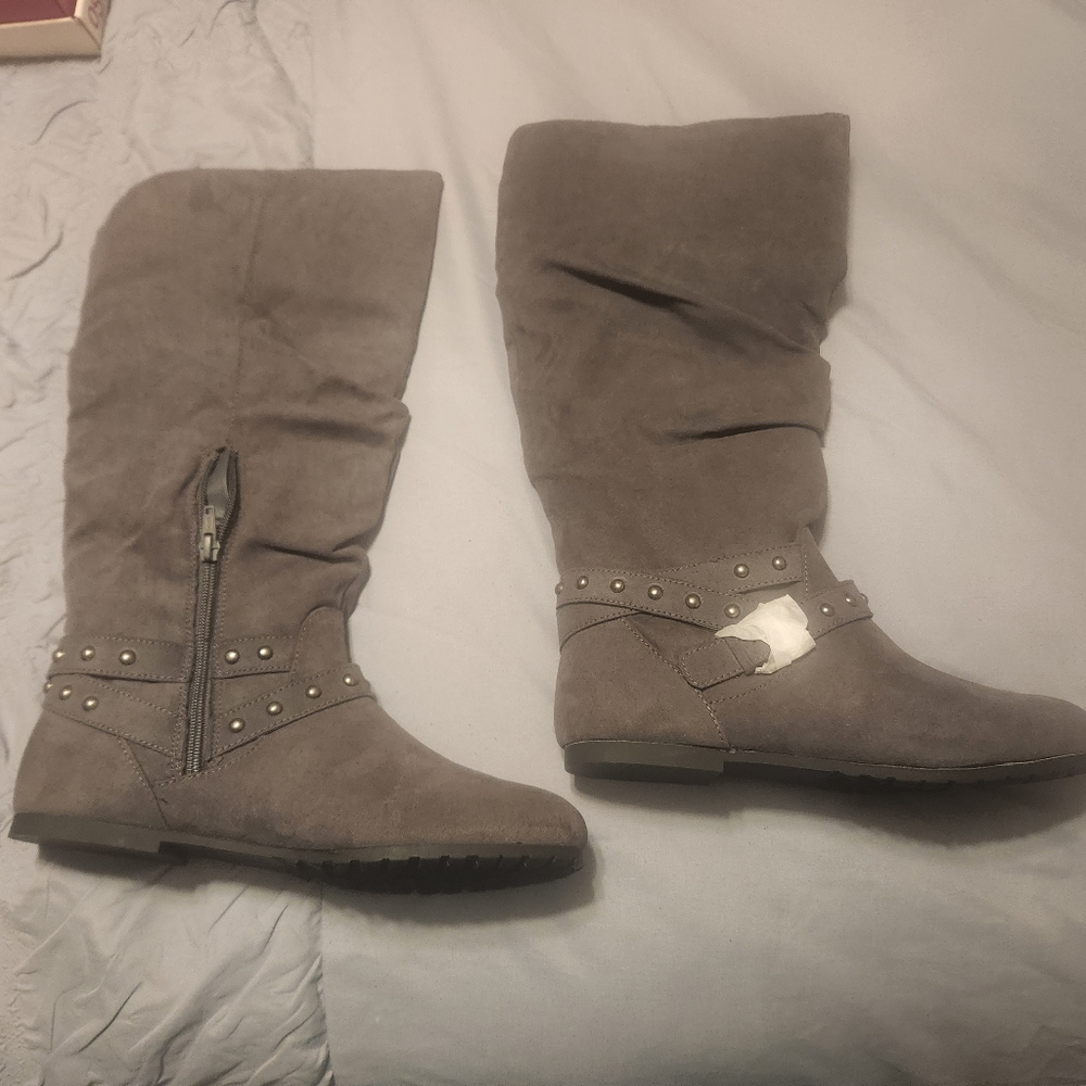 SO Grey boots